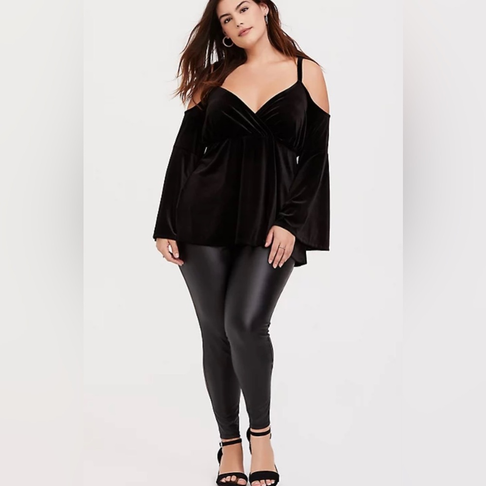 TORRID VELVET OFF THE SHOULDER LONG SLEEVE BABYDOLL TOP